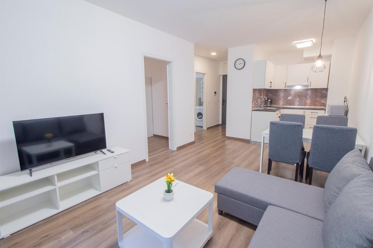 Corvin Modern Suite 布达佩斯 外观 照片