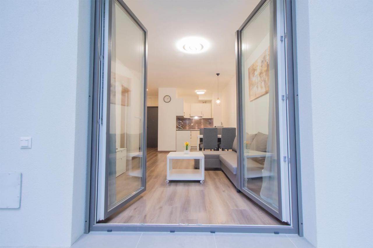 Corvin Modern Suite 布达佩斯 外观 照片